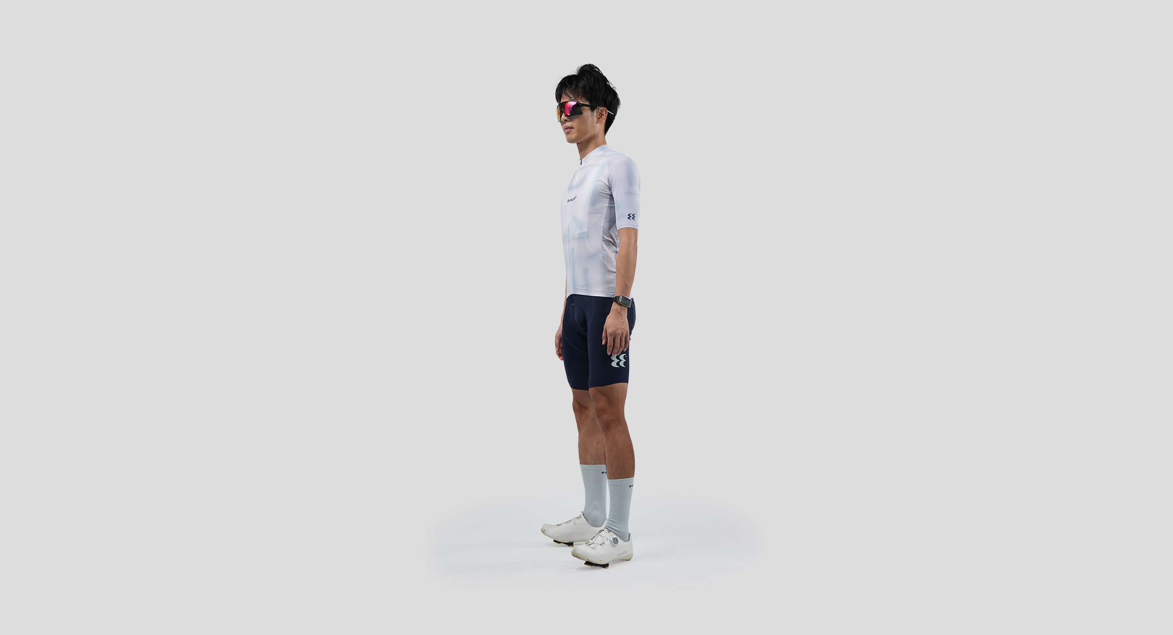 evolve-X-Cycling-Kit-1.jpg
