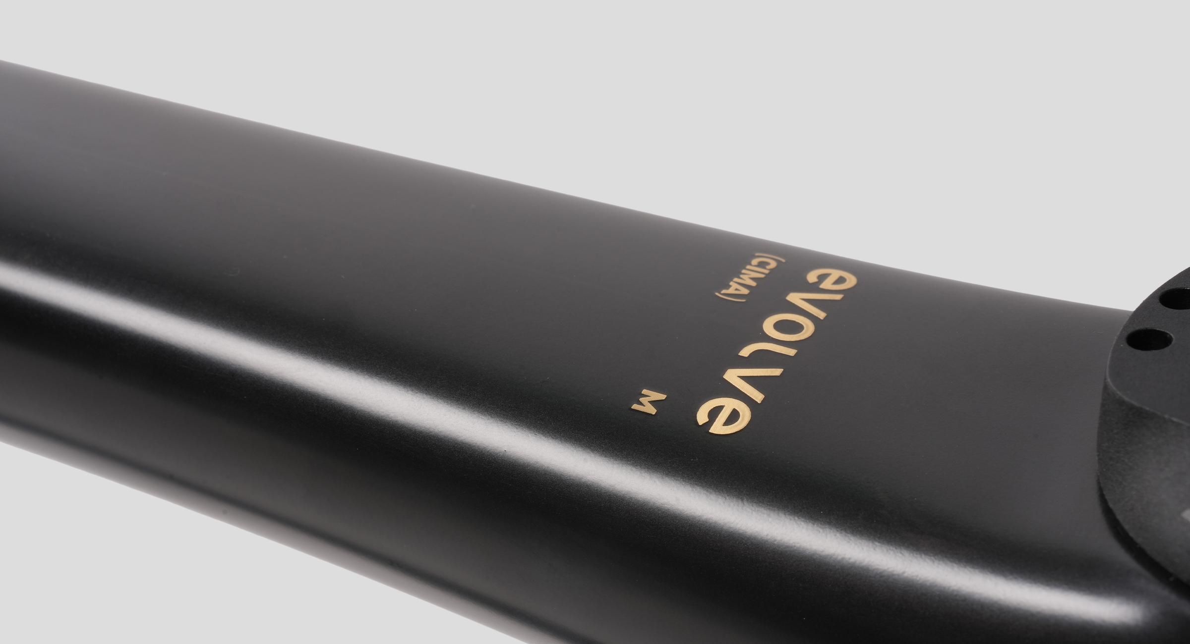 evolve_CIMA-Speed-Matte-Carbon-Gold-8.jpg