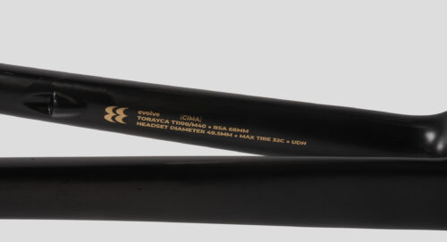 evolve_CIMA-Speed-Matte-Carbon-Gold-9.jpg